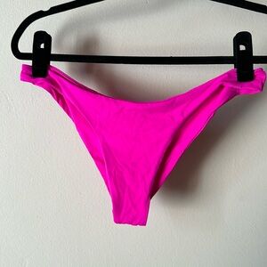 NWOT NEON PINK BIKINI BOTTOM - DIPPIN’ DAISY’S